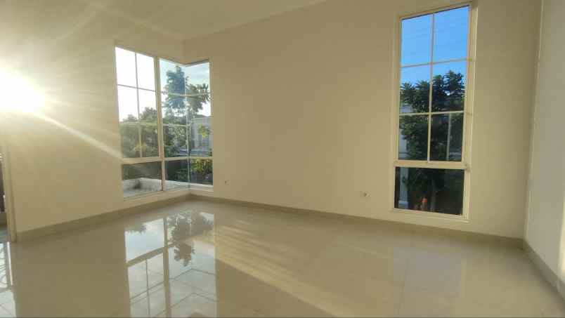 dijual rumah jln buahbatu bandung