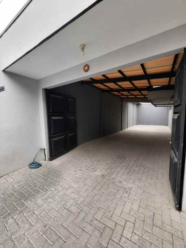 dijual rumah jln sidoyoso gg 9 kel