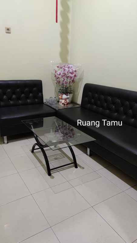 dijual rumah jlnnraya kangkung grogol