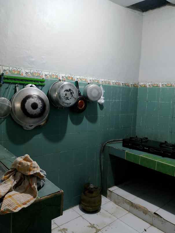 dijual rumah joglo kembangan jakarta barat