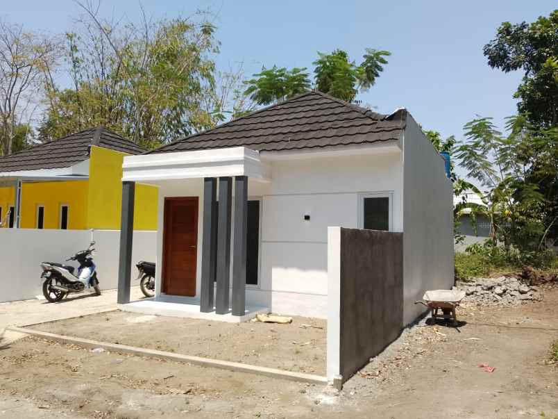 dijual rumah kalasan