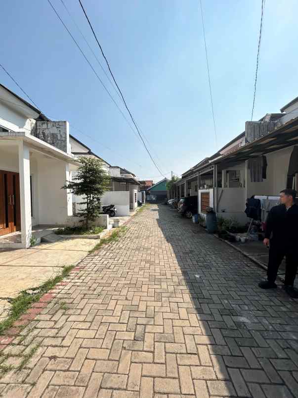 dijual rumah kalibaru cilodong depok