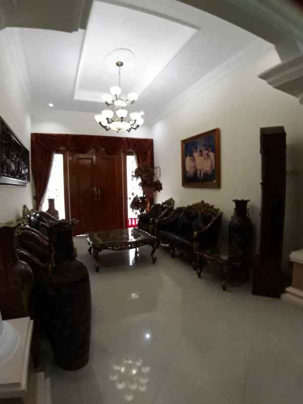dijual rumah kalibata