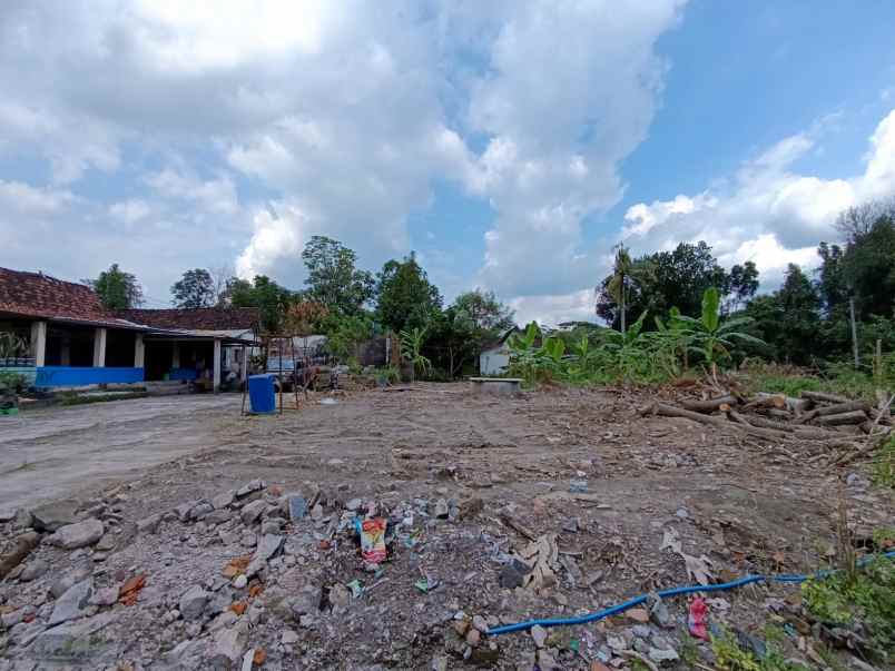 dijual rumah kaliburak rt 001 rw 001