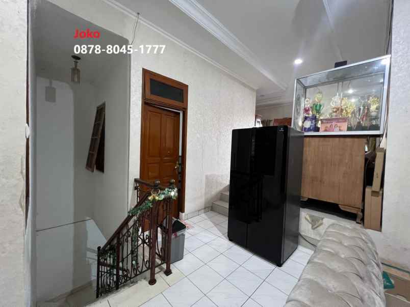 dijual rumah kalimalang