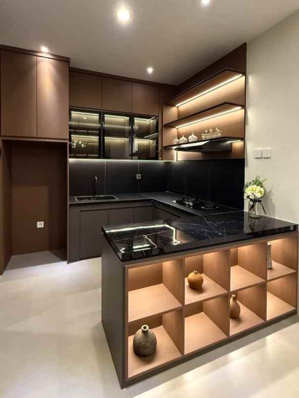 dijual rumah kaliurang km 10