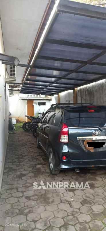 dijual rumah kantor kelurahan gandu