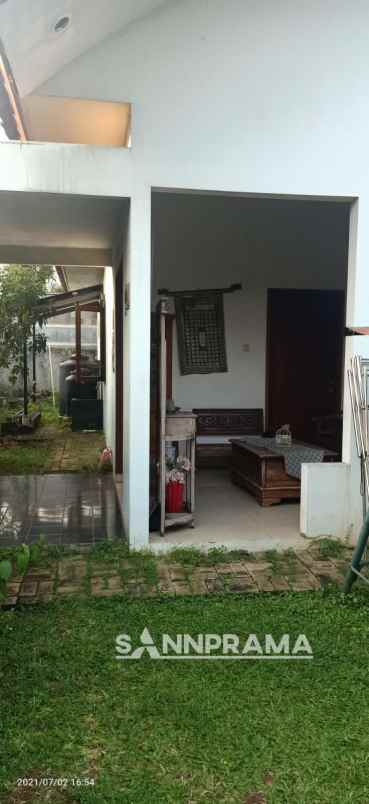 dijual rumah kantor kelurahan gandu