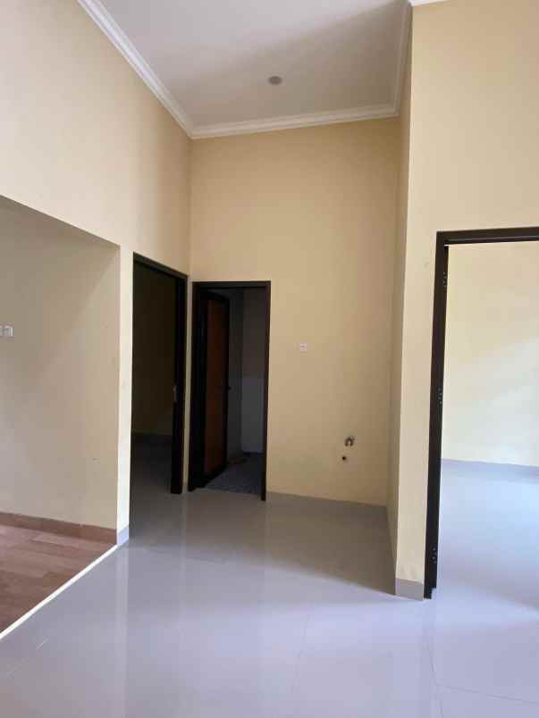 dijual rumah karadenan cibinong bogor