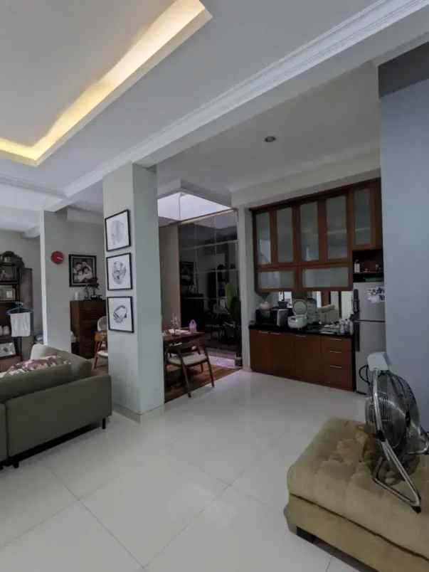 dijual rumah kebagusan