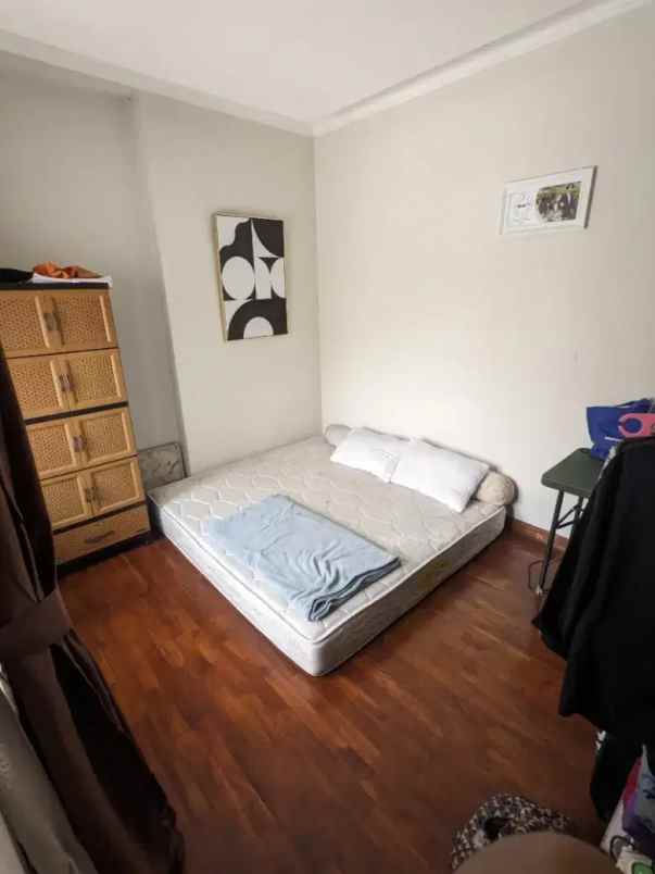 dijual rumah kebagusan