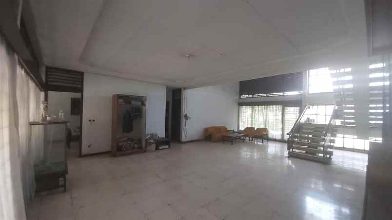 dijual rumah kebayoran lama jakarta selatan