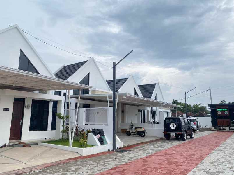dijual rumah kebondalem lor prambanan