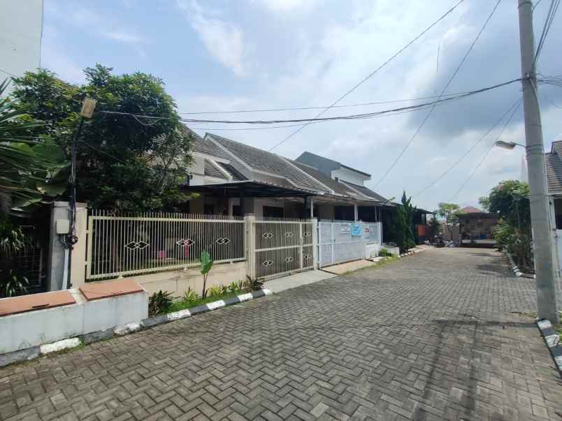 dijual rumah kec cimahi utara