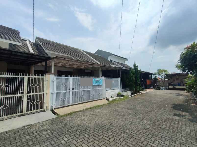 dijual rumah kec cimahi utara