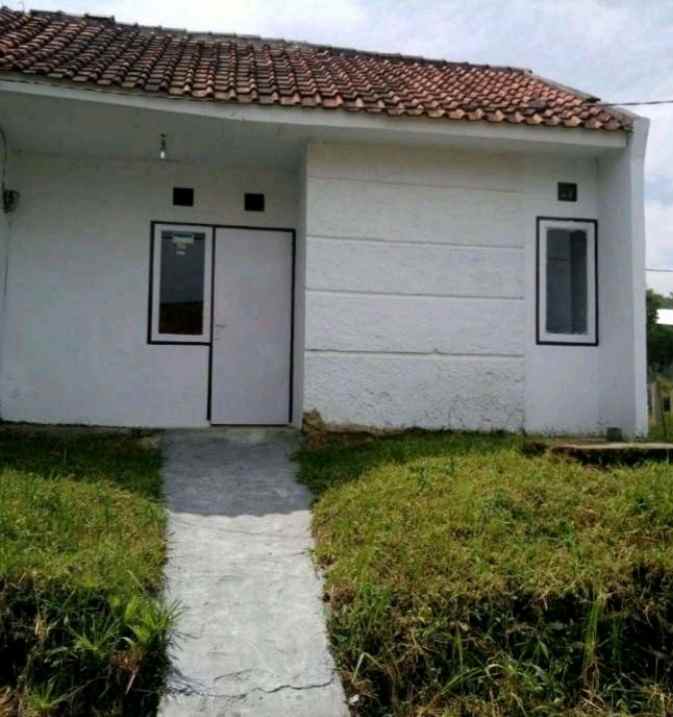 dijual rumah kec karangpawitan garut