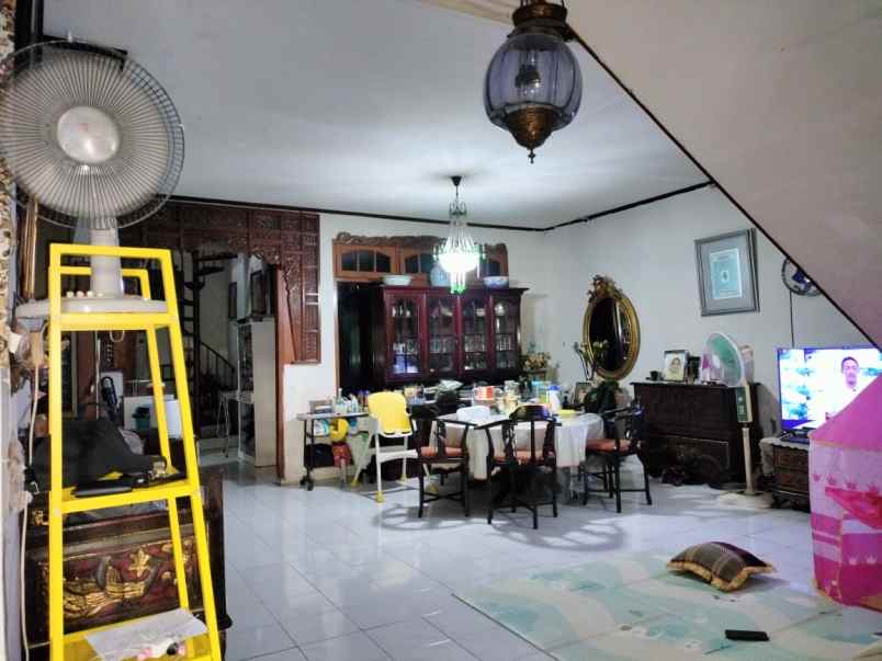 dijual rumah kelapa gading