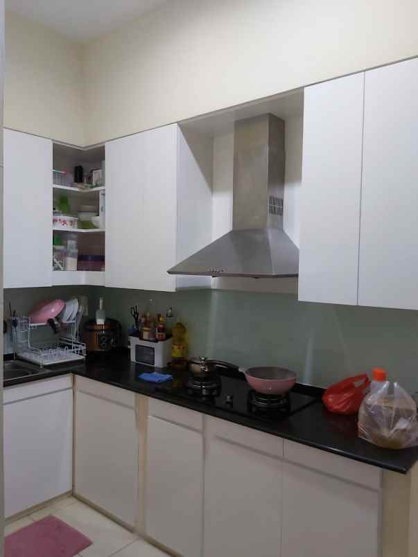 dijual rumah kelapa gading