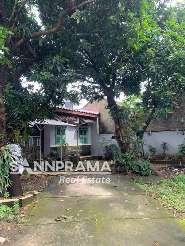 dijual rumah kemiri muka