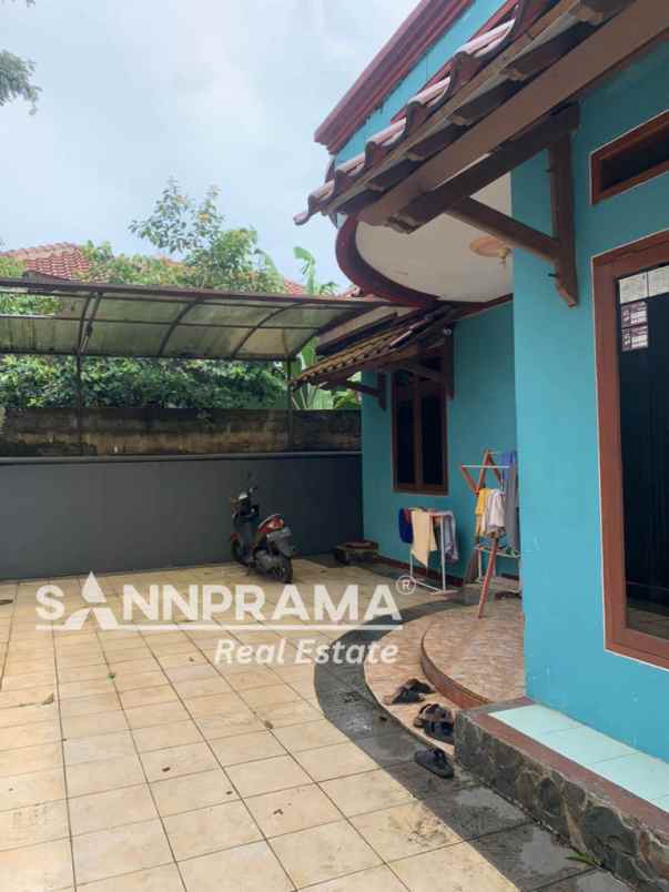 dijual rumah kemiri muka