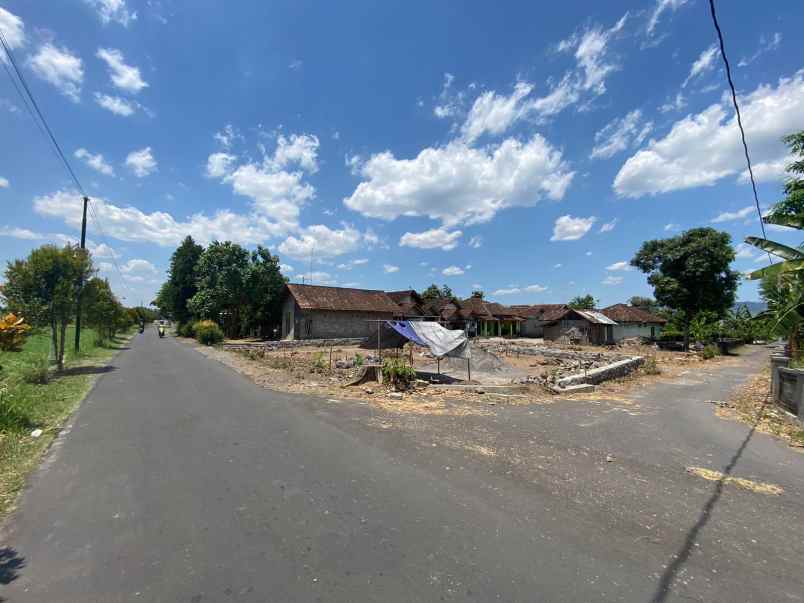 dijual rumah kemudo prambanan klaten