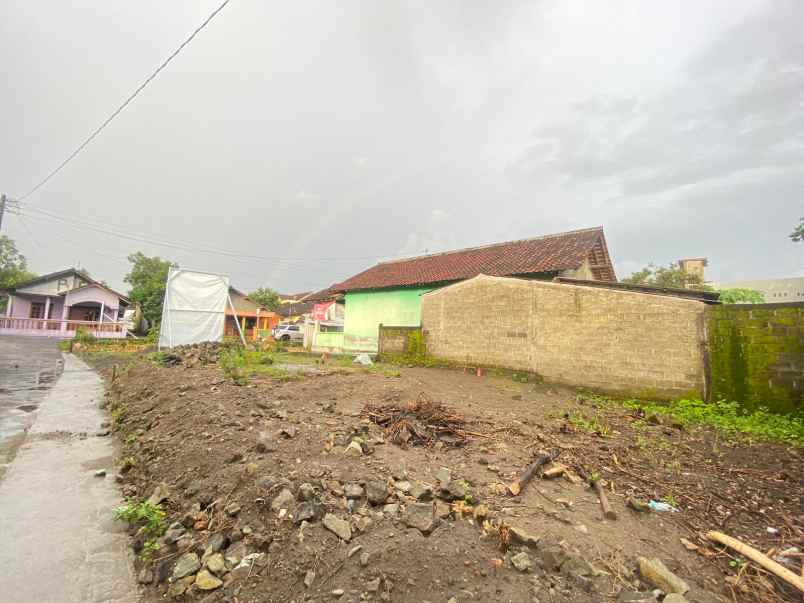 dijual rumah kemudo prambanan klaten