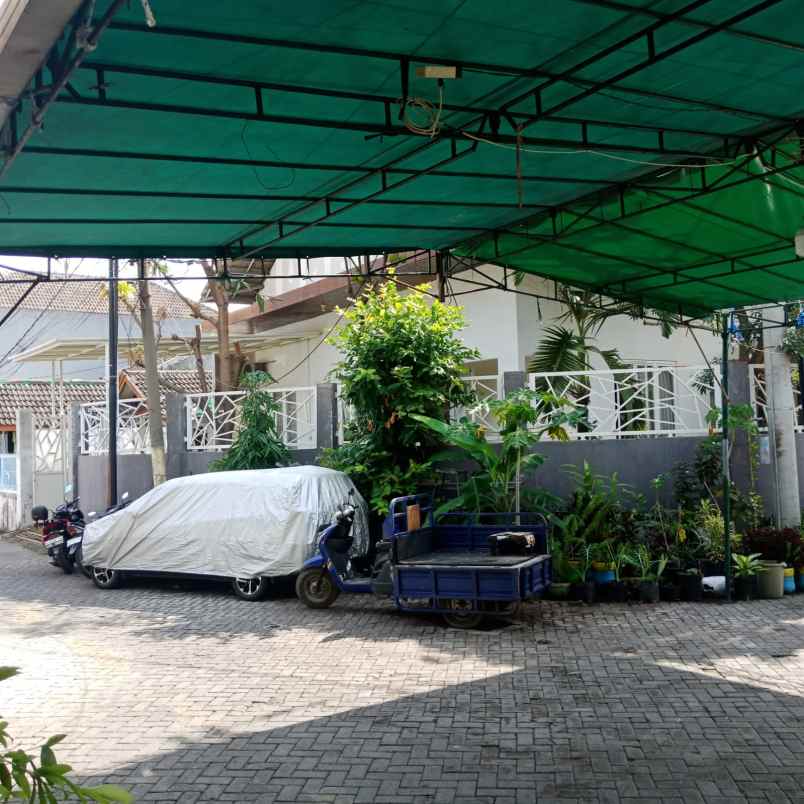 dijual rumah ketintang baru