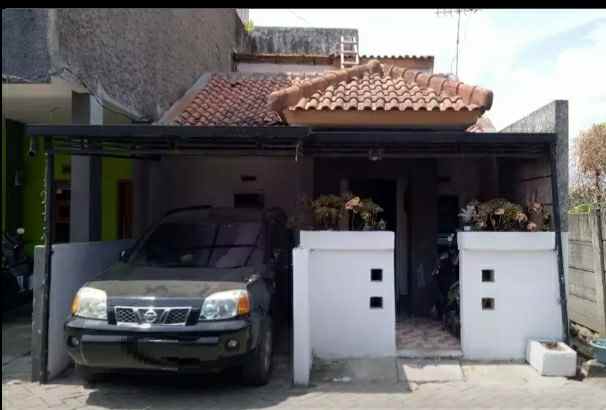 dijual rumah kiaracondong