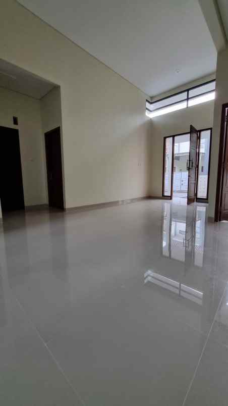 dijual rumah klidon sukoharjo kec