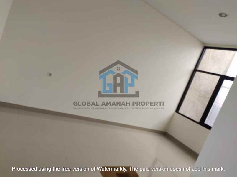 dijual rumah komplek cibabat cimahi selangkah pemkot