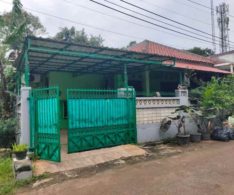 dijual rumah komplek dirgantara permai