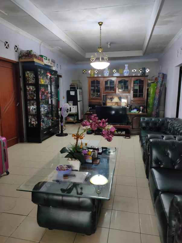 dijual rumah komplek dirgantara permai