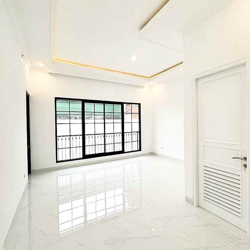 dijual rumah komplek dki kembangan joglo