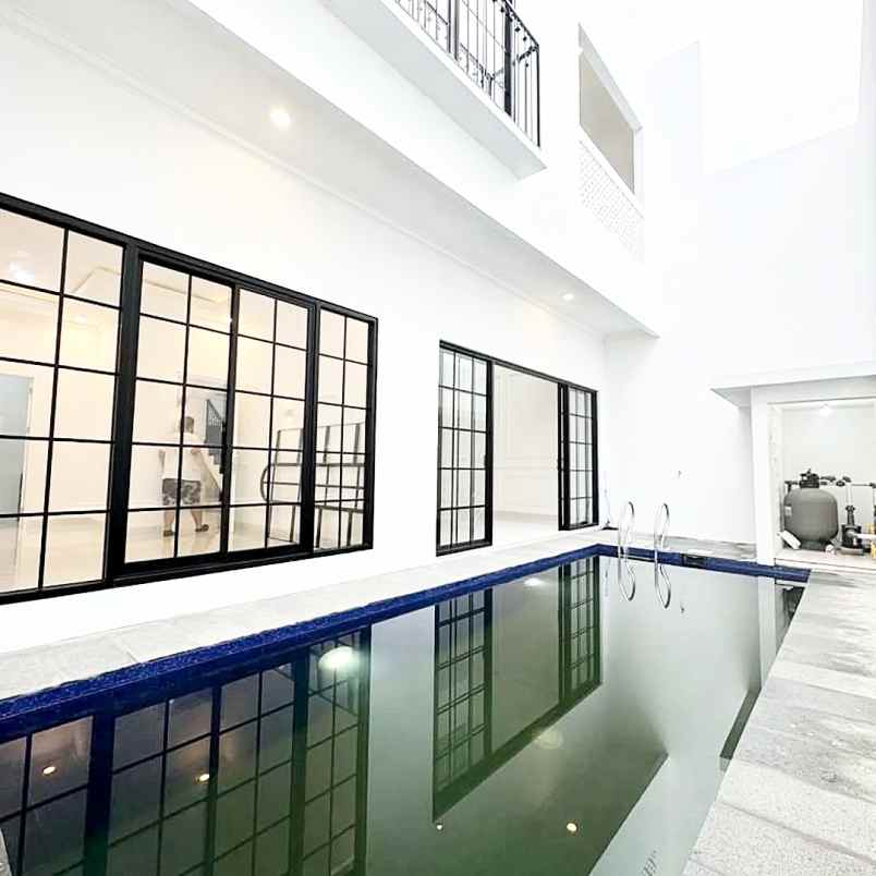 dijual rumah komplek dki kembangan joglo