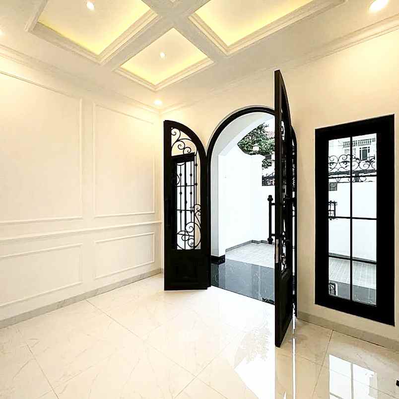 dijual rumah komplek dki kembangan joglo