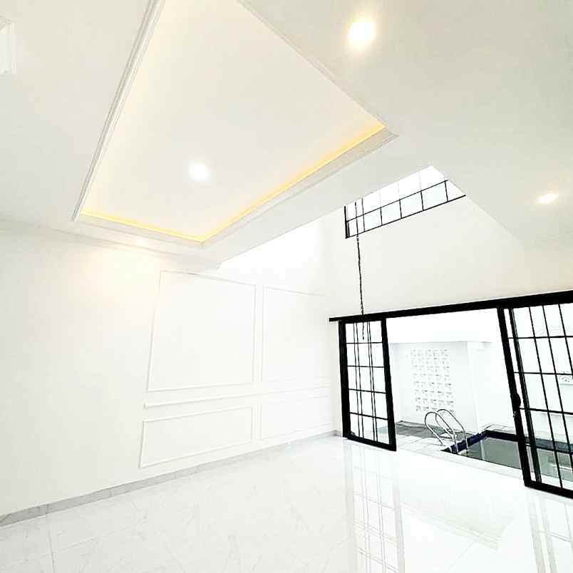 dijual rumah komplek dki kembangan joglo