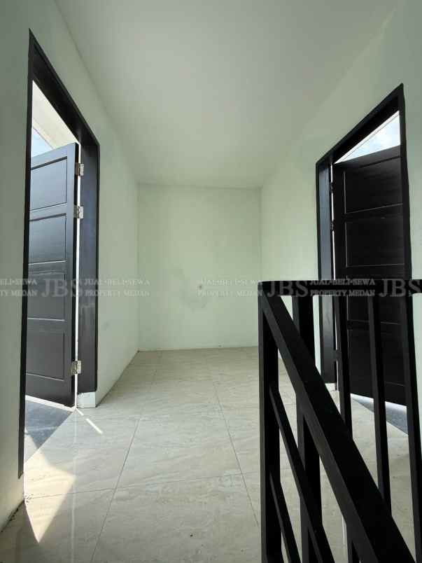 dijual rumah komplek green park type