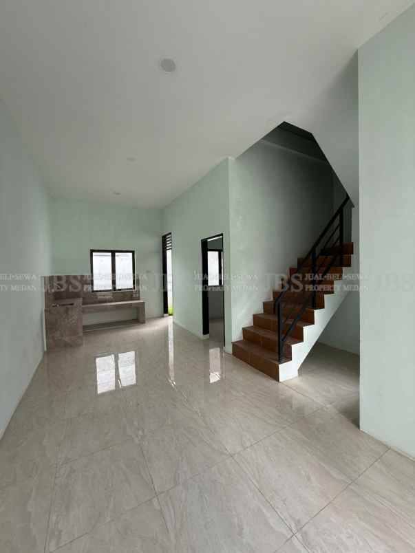 dijual rumah komplek green park type