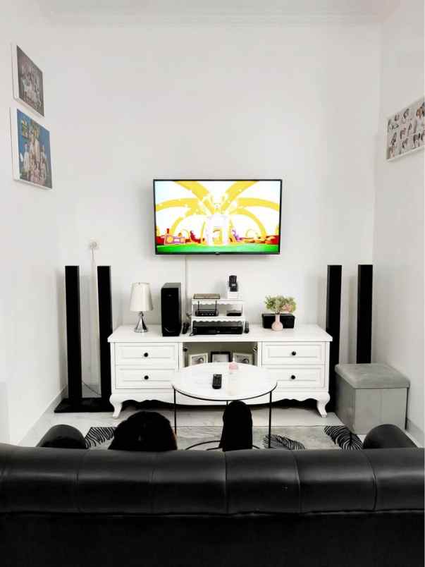 dijual rumah komplek permata kopo
