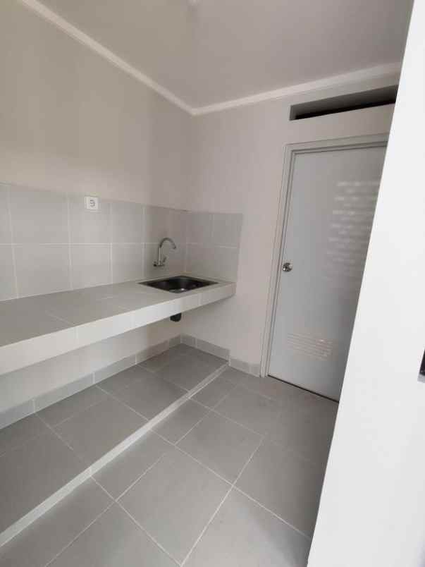 dijual rumah kondangan karawang timur