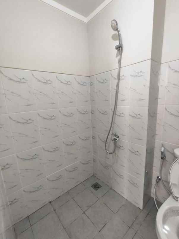 dijual rumah kondangan karawang timur