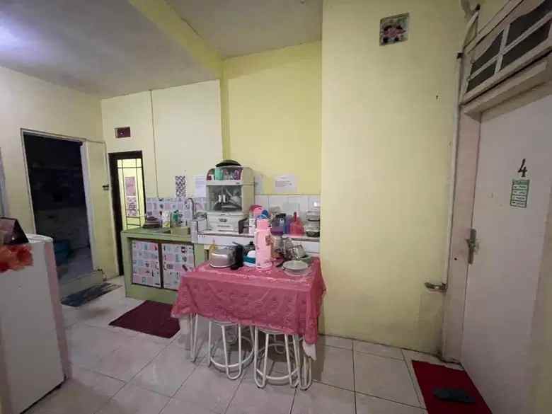 dijual rumah kost deltasari indah surabaya