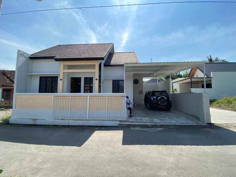 dijual rumah krapyak barepan nglawisan