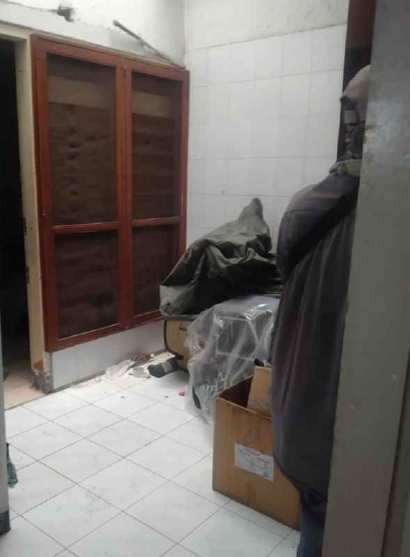 dijual rumah lebak arum