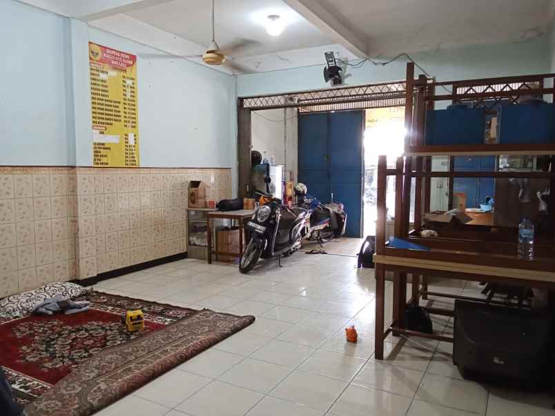 dijual rumah lebak bulus