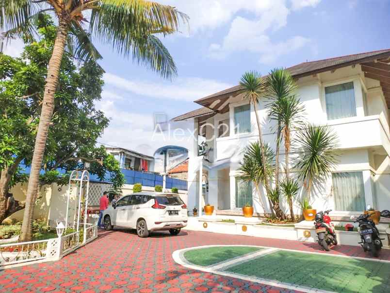 dijual rumah lebak bulus jakarta selatan