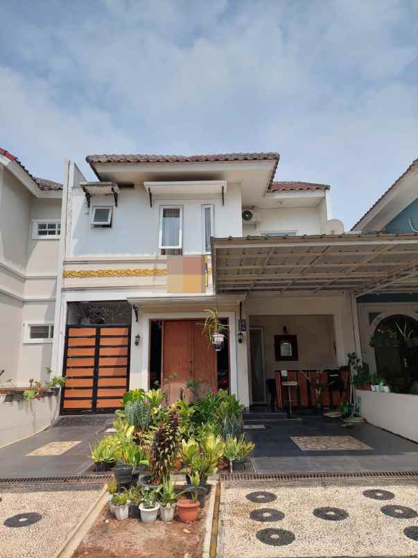 dijual rumah legenda wisata cibubur