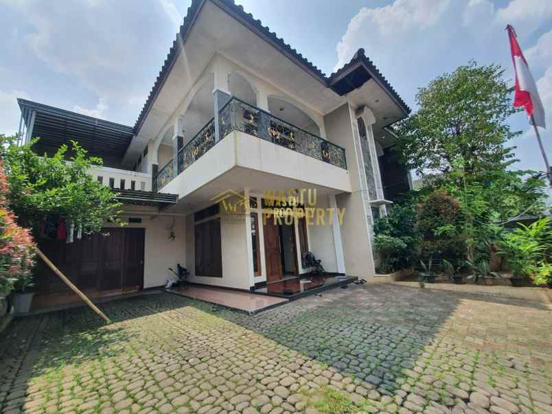 dijual rumah lenteng agung jagakarsa