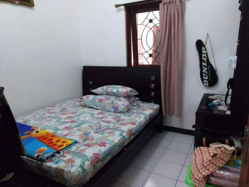 dijual rumah lokasi di pamulang barat