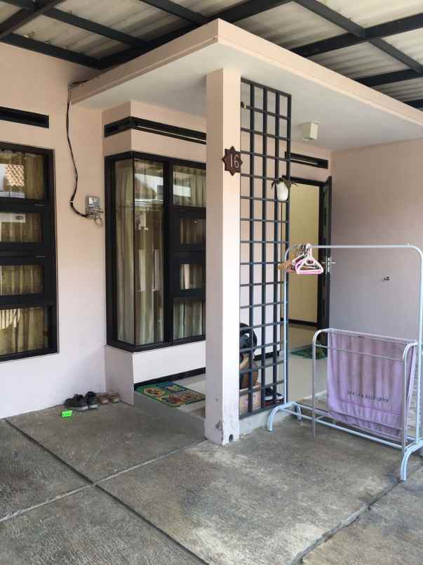 dijual rumah lokasi perumahan ampeldento malang